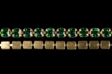Стразовая лента 2 мм Emerald золото, 1 м